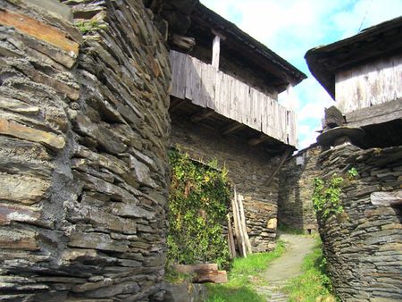 Corredores en San Pedro de Agüeira